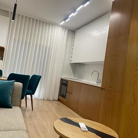 City Center Apartment Kafe Flora Τίρανα Εξωτερικό φωτογραφία