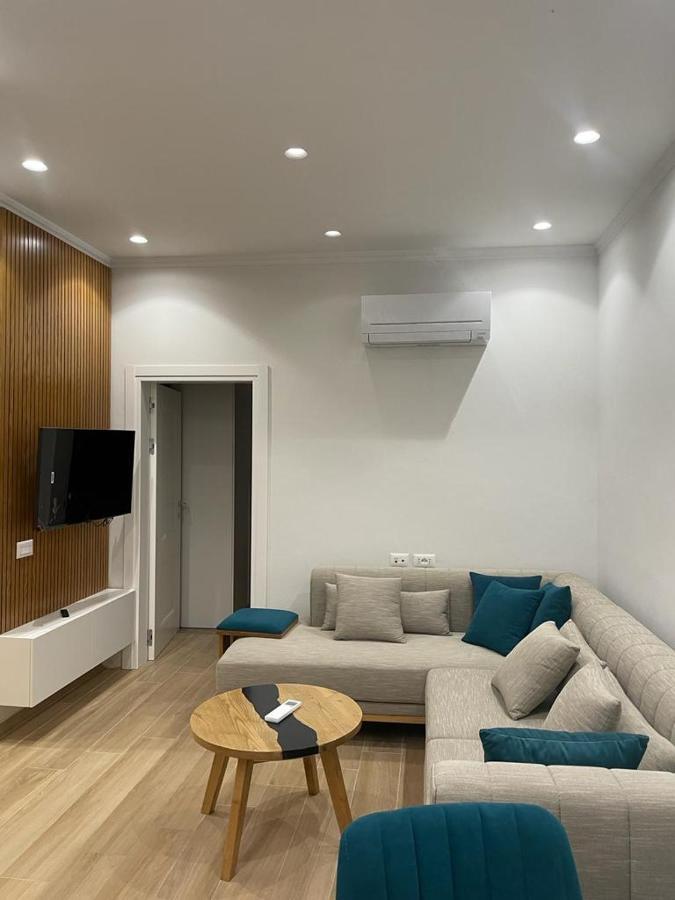 City Center Apartment Kafe Flora Τίρανα Εξωτερικό φωτογραφία