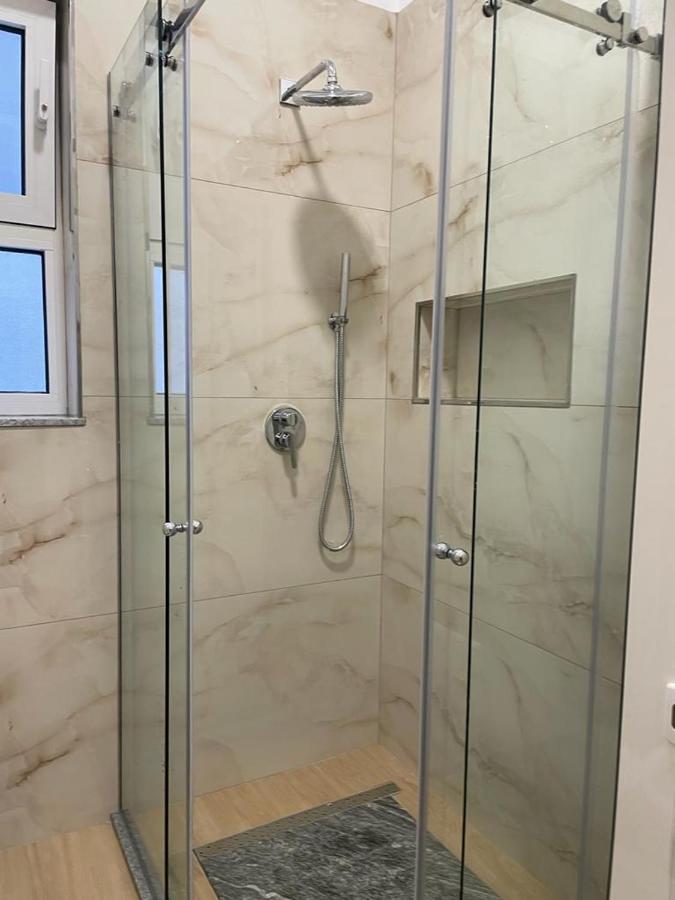 City Center Apartment Kafe Flora Τίρανα Εξωτερικό φωτογραφία