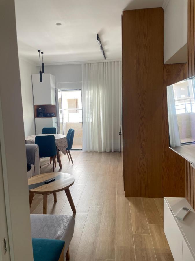 City Center Apartment Kafe Flora Τίρανα Εξωτερικό φωτογραφία